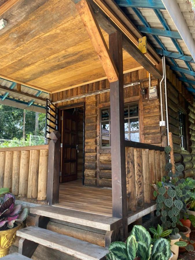 Homestay Dusun Ana Balun Слим Ривер Экстерьер фото